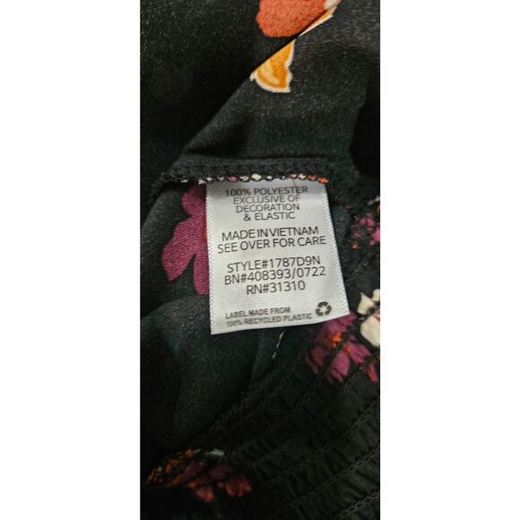 Fortune + Ivy Floral Print 3/4 Sleeve Wrap Top Size M - Picture 4 of 6